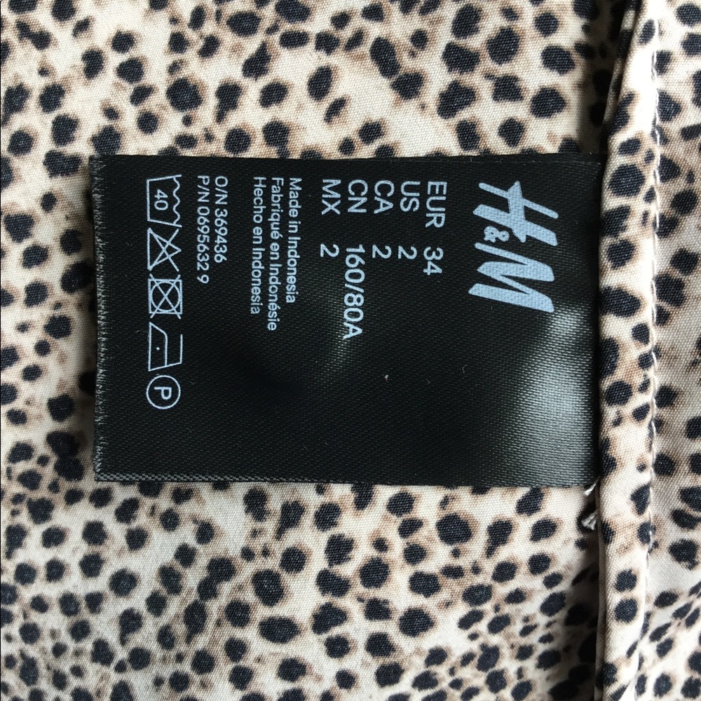 H&M long sleeve blouse - Picture 3 of 5